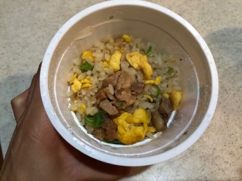 カップのまま食べられる