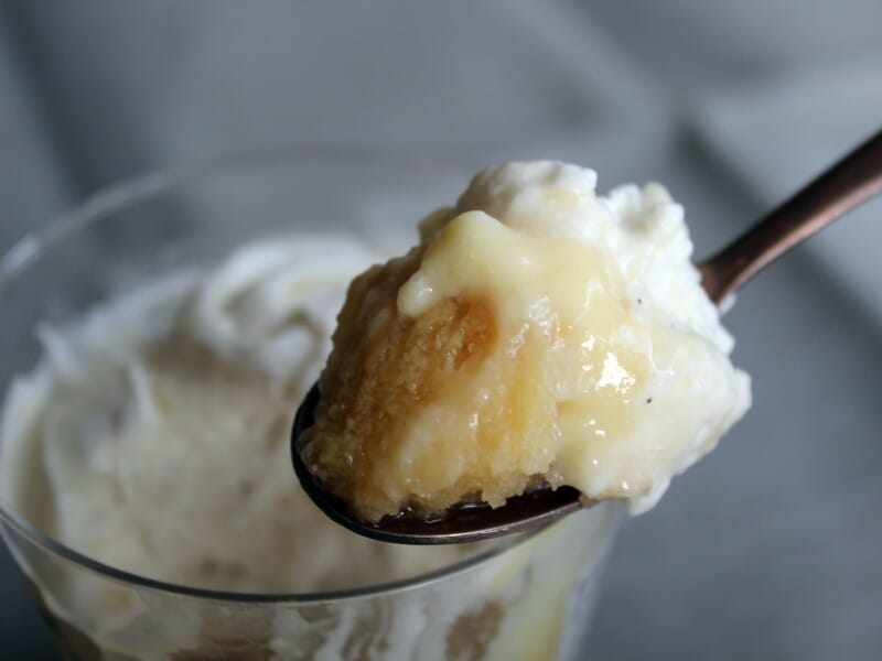 サバラン風カップケーキ