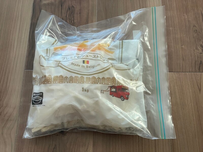 開封した冷凍フライドポテトはチャック付きのフリーザーバッグにいれて保存する