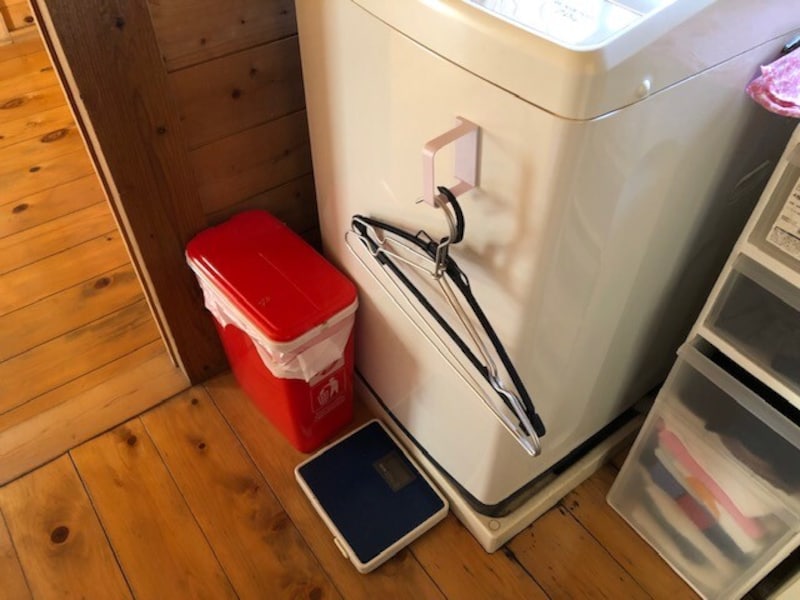 洗濯機につけてハンガーをかける