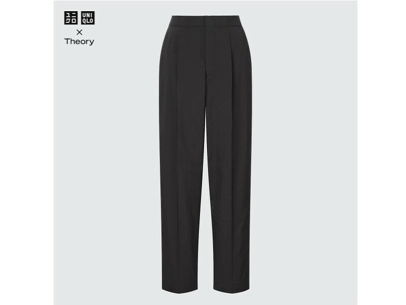 ユニクロ 感動タックイージーパンツ 3990円(税込)