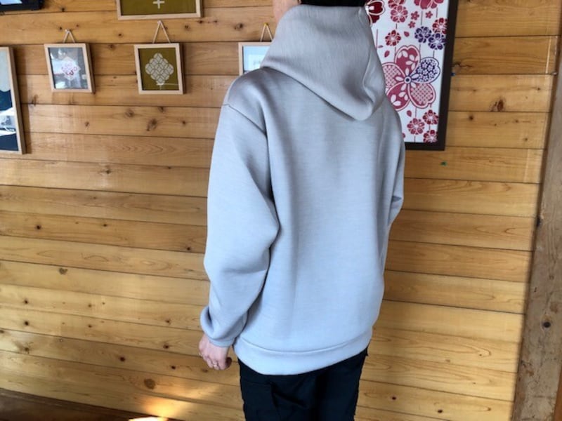 丈はお尻が隠れるくらい