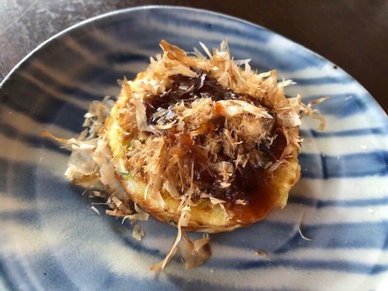 ソースや鰹節は自分でかける