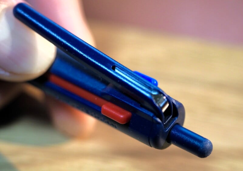 新3色ジェットストリーム05