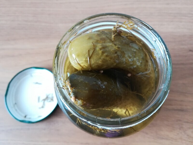 業務スーパーの「ディルピクルス（ホール）」