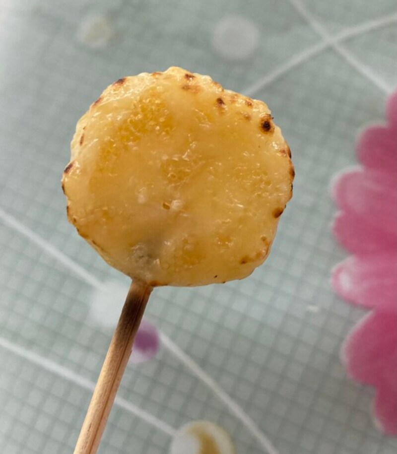 炙りすぎるとチーズが溶けてしまうので注意