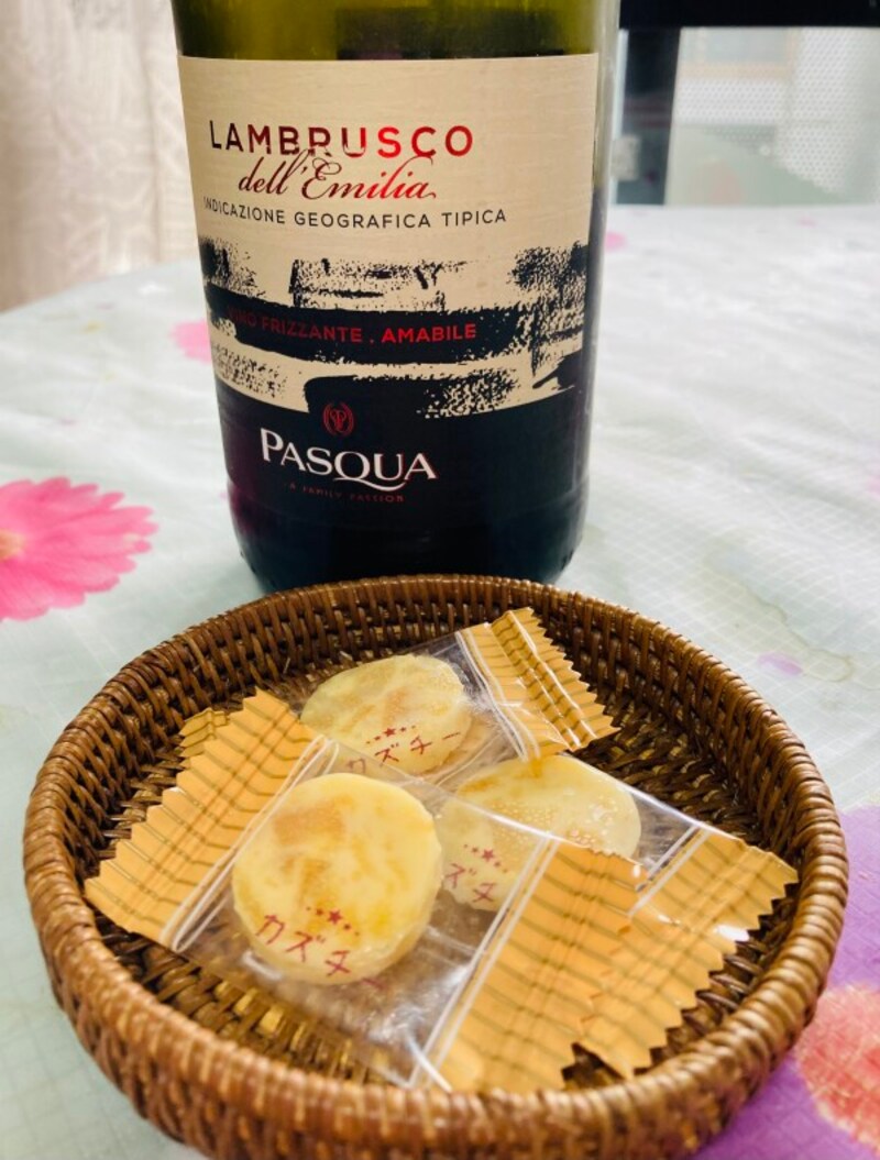 白、赤、両方のワインと好相性