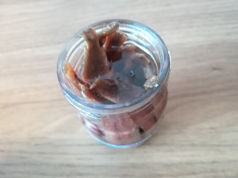 業務スーパーの「オイル漬けアンチョビ（瓶）」