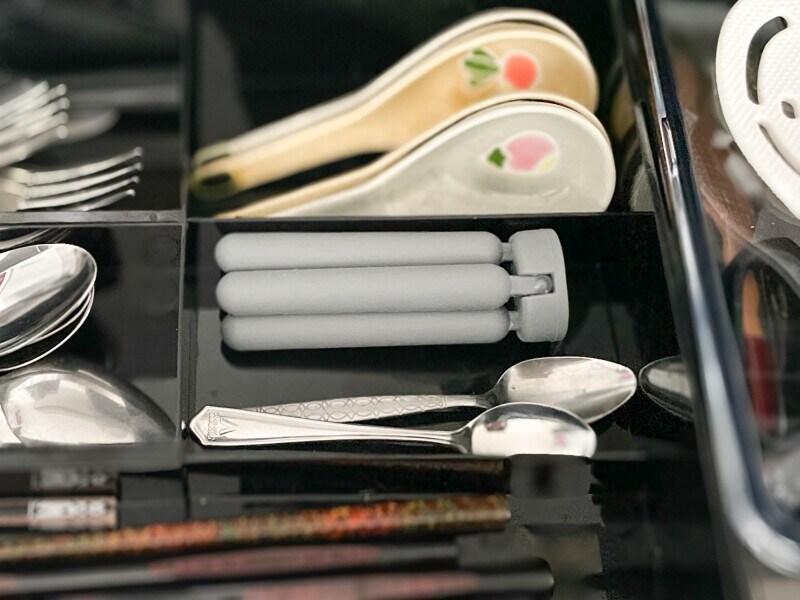 折りたたみできる鍋敷きの収納