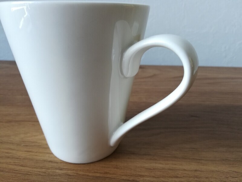 セリアの「白マグカップ」