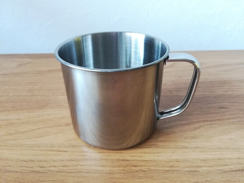 セリアの「ステンレス製マグカップ」