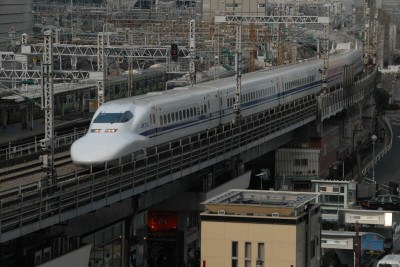 700系