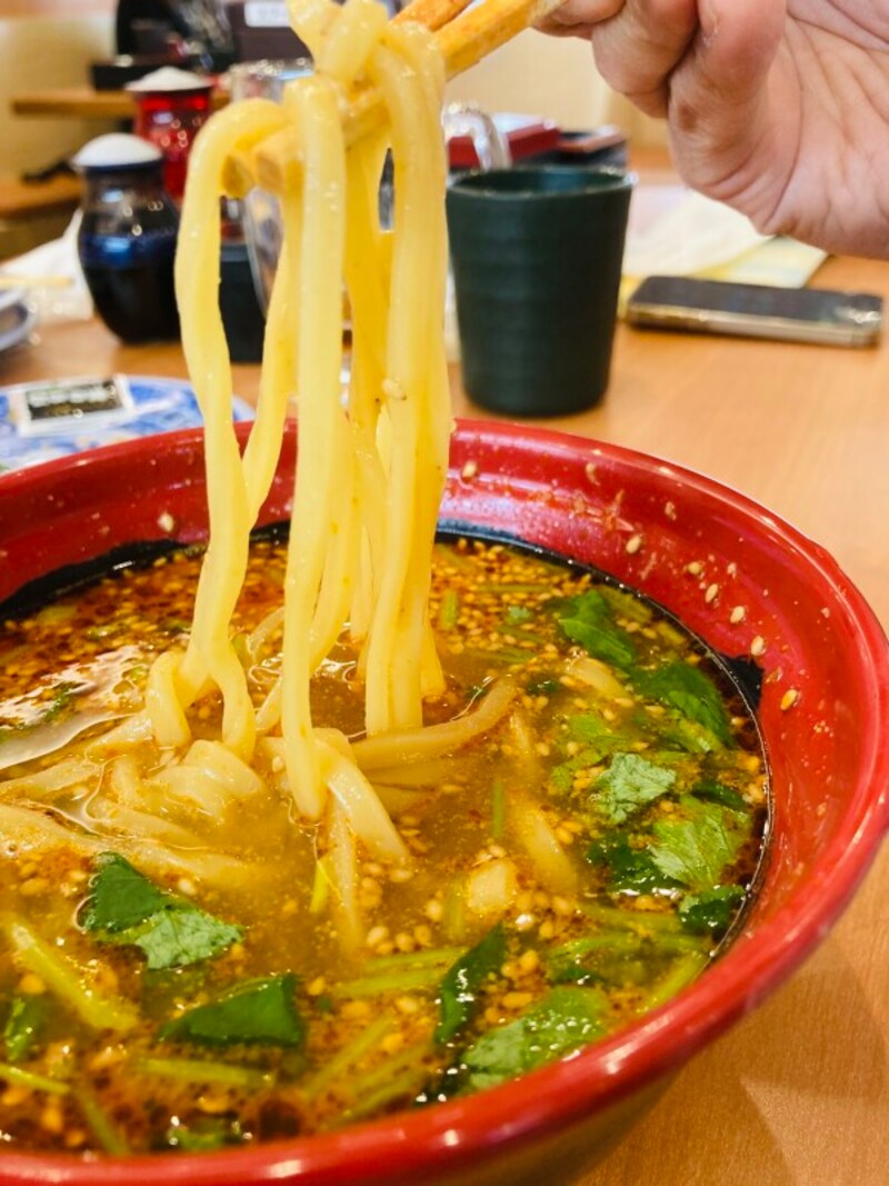 麺のシコシコ感もクセになりそう！