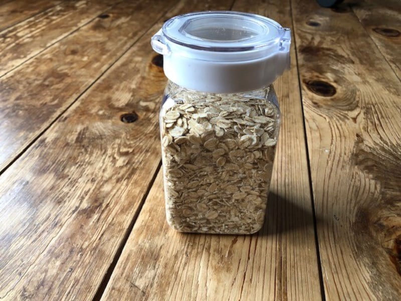 オートミール入れ