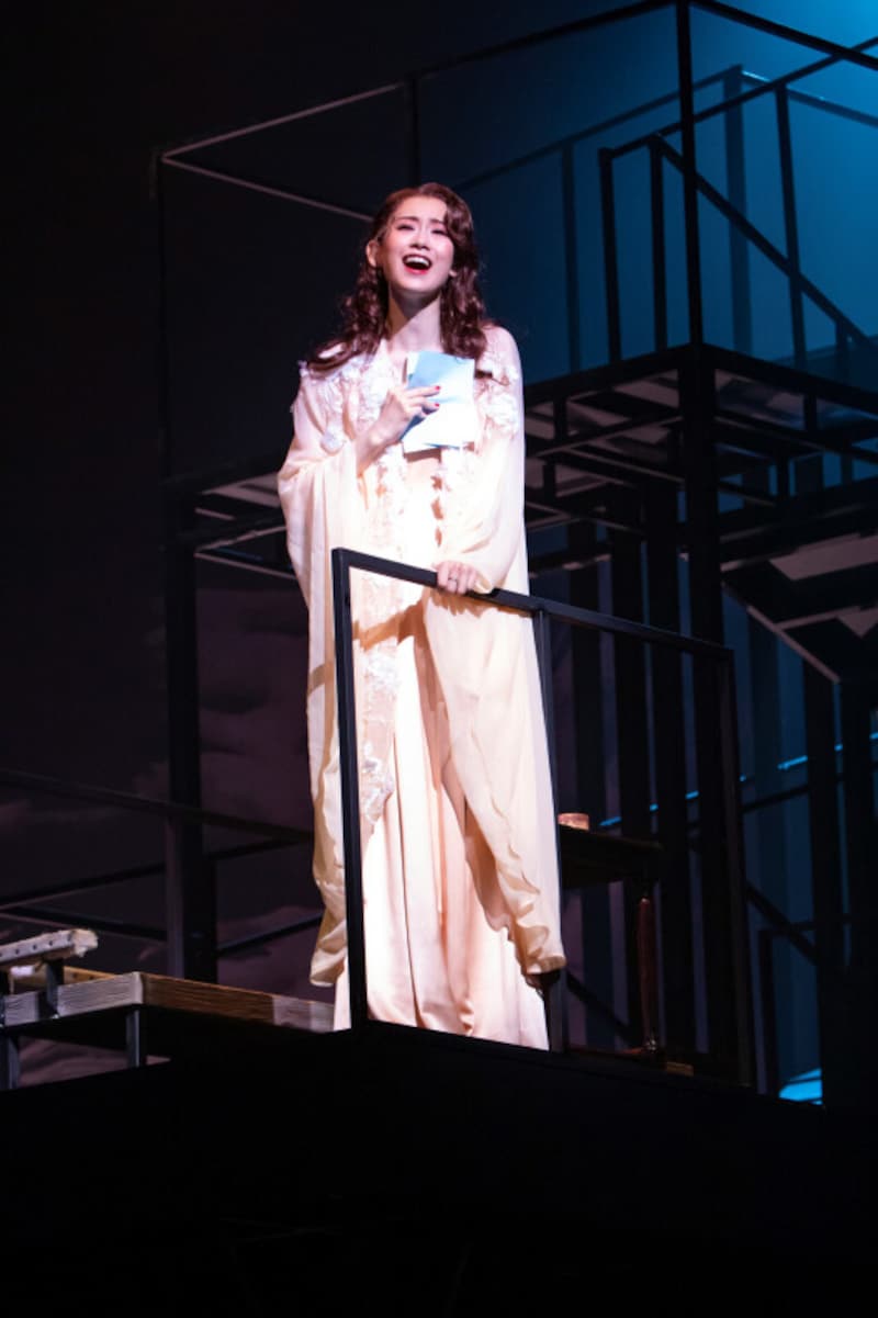 『マタ・ハリ』岡千里