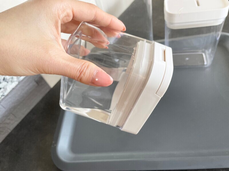 水を入れて、密封度合いを検証してみた！