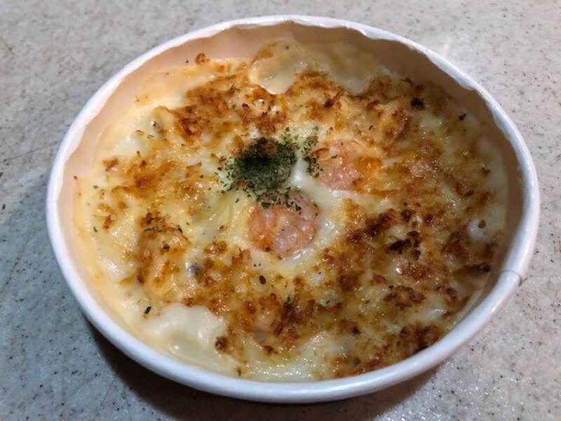 加熱後のファミリーマートの「バターの香り広がるとろける海老グラタン」