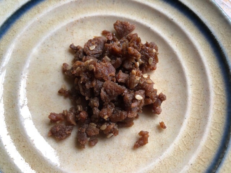 業務スーパーの「牛タンしぐれ（実山椒入り）」は山椒の風味が強い