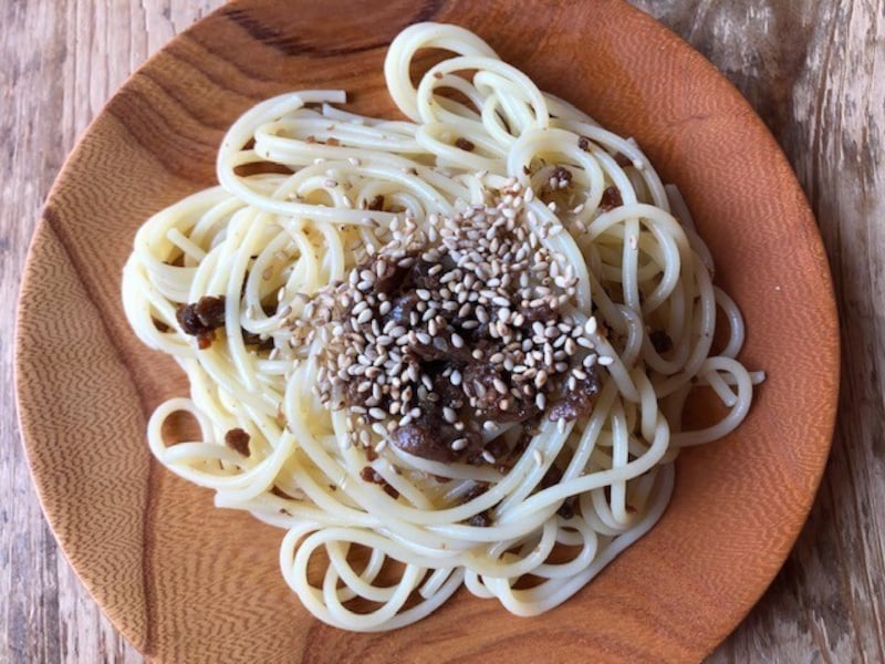 業務スーパーの「牛タンしぐれ（実山椒入り）」のパスタ