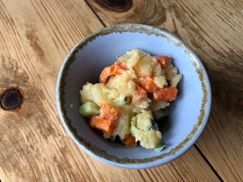 業務スーパー「めんたいマヨソース」で明太ポテトサラダ