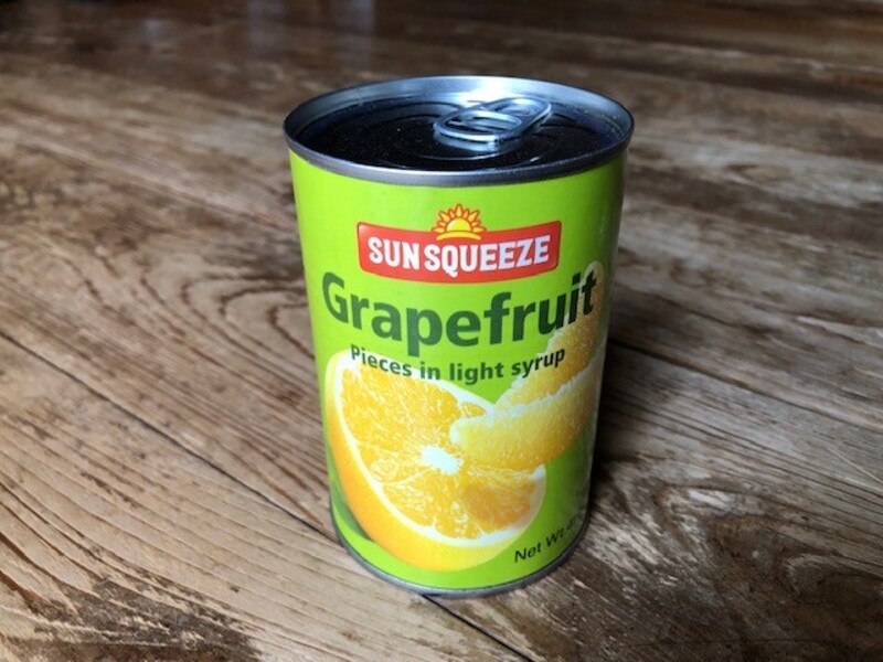 カルディの缶詰「サンスクイーズ　グレープフルーツ」