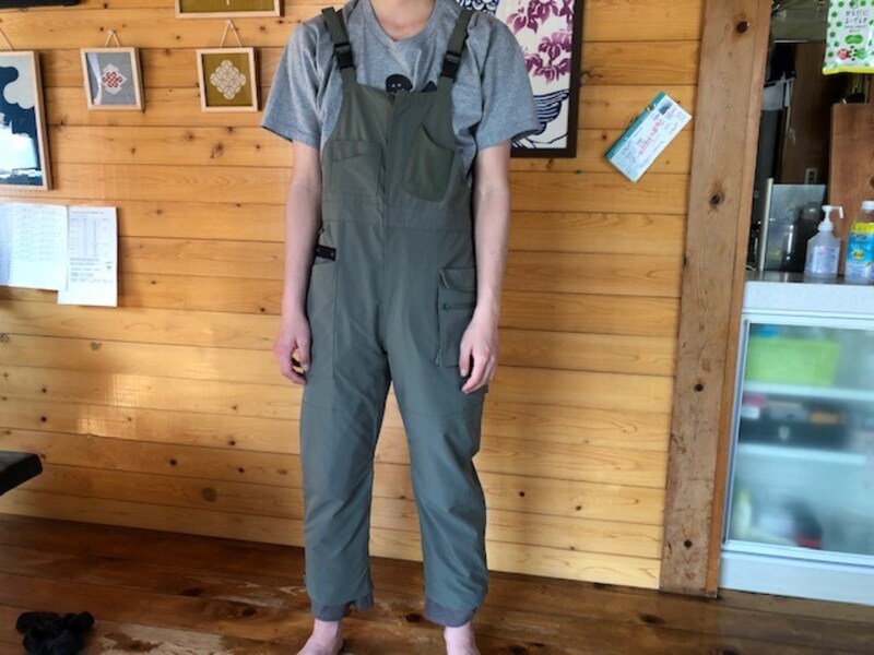 「レディースガーデニングサロペット」は男性でも着られる