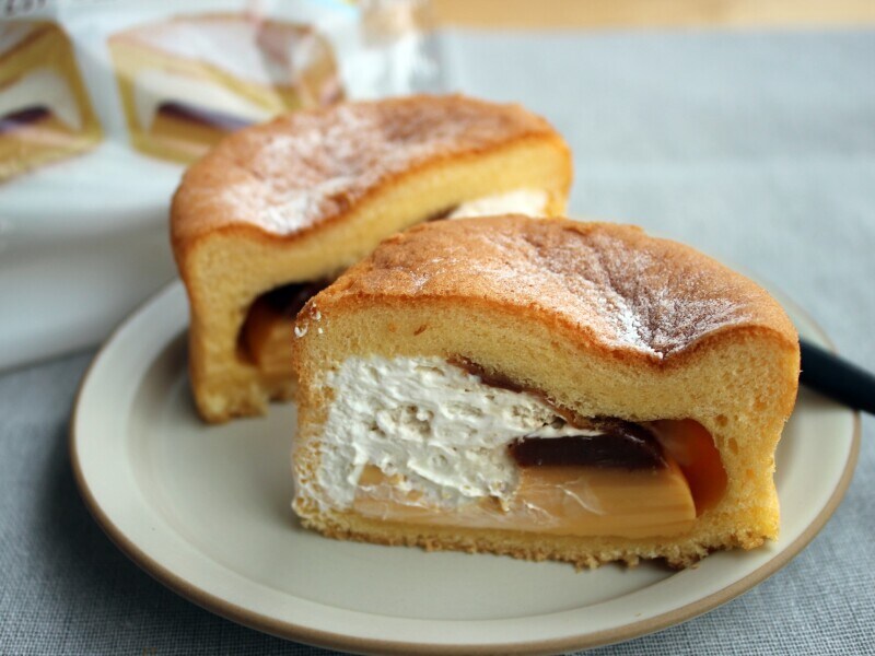 パンケーキにプリン入れちゃいました！