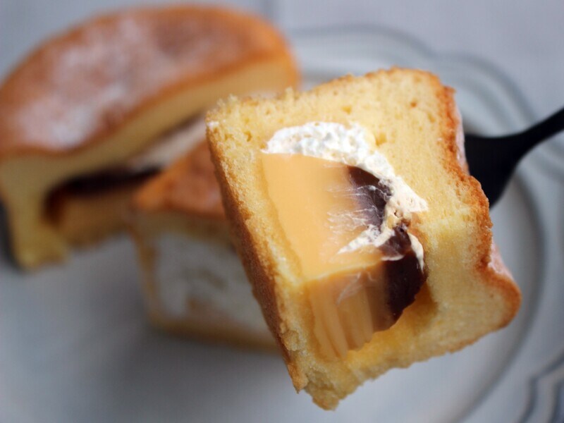 パンケーキにプリン入れちゃいました！