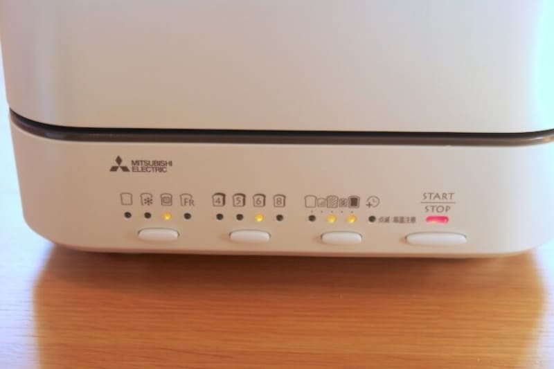 メニューは「トッピングトースト」にして、6枚切りを選択。焼き色は「ふつう」にする