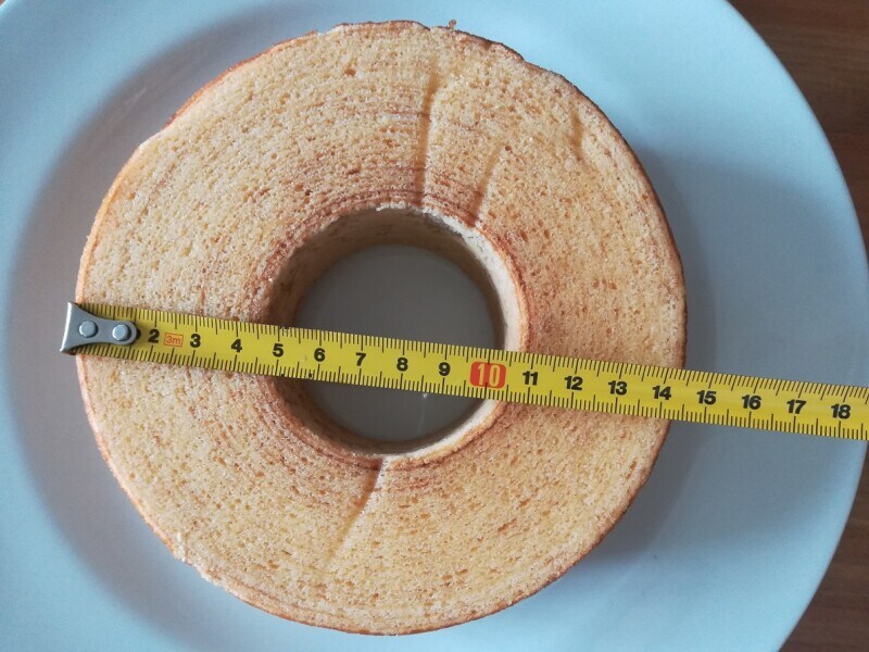 バウムクーヘン「しっとりミルクバウム」