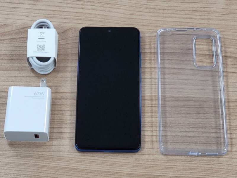 67W充電器を同梱