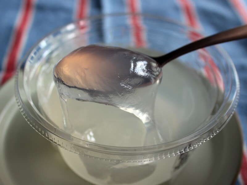 スプーンで食べる　くちどけわらび