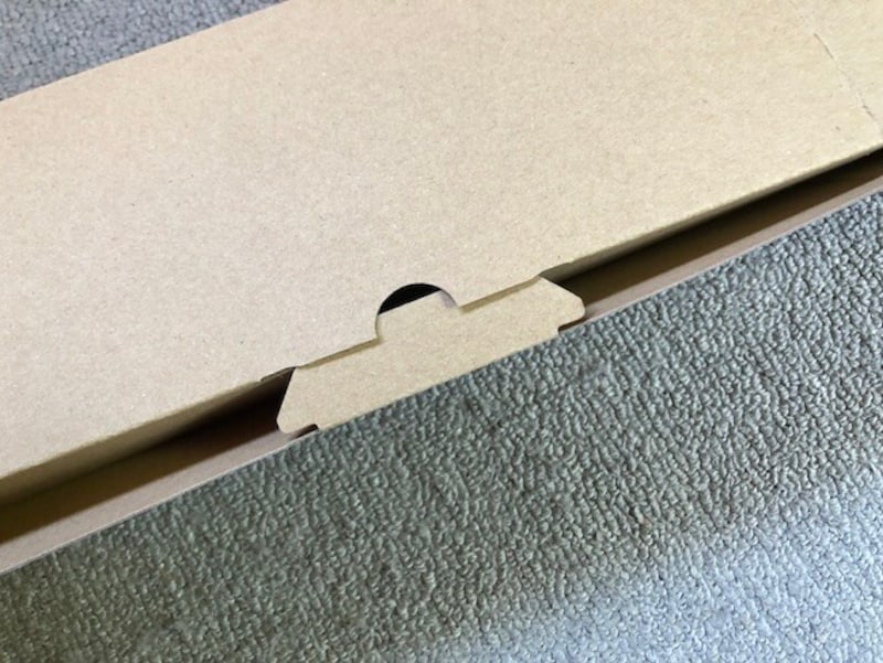 差し込み口に入れる