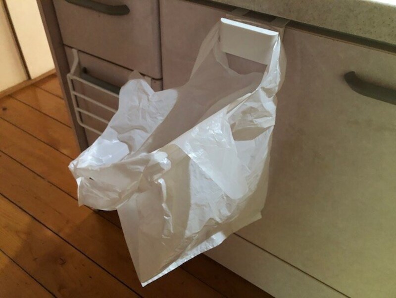 ゴミ袋をかけることもできる