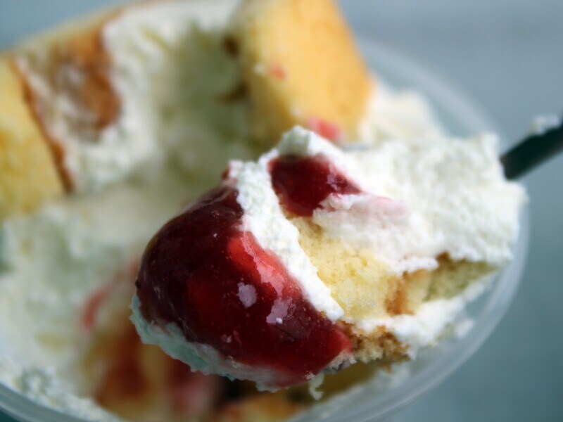 7代目プレミアムロールケーキ