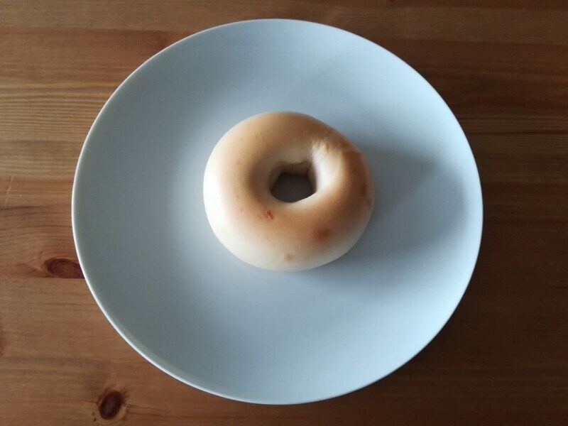 成城石井の「ジュノエスクベーグルプレーン」