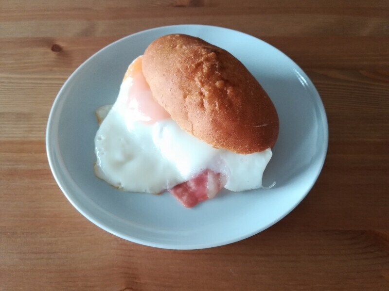 成城石井「じゅわっともっちり塩パン