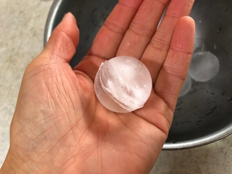 まんまるの氷ができる