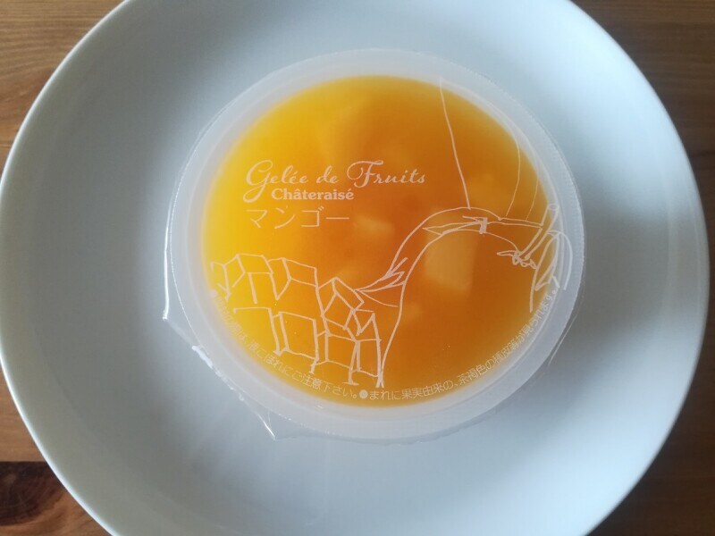 シャトレーゼの「フルーツのジュレ　マンゴー」