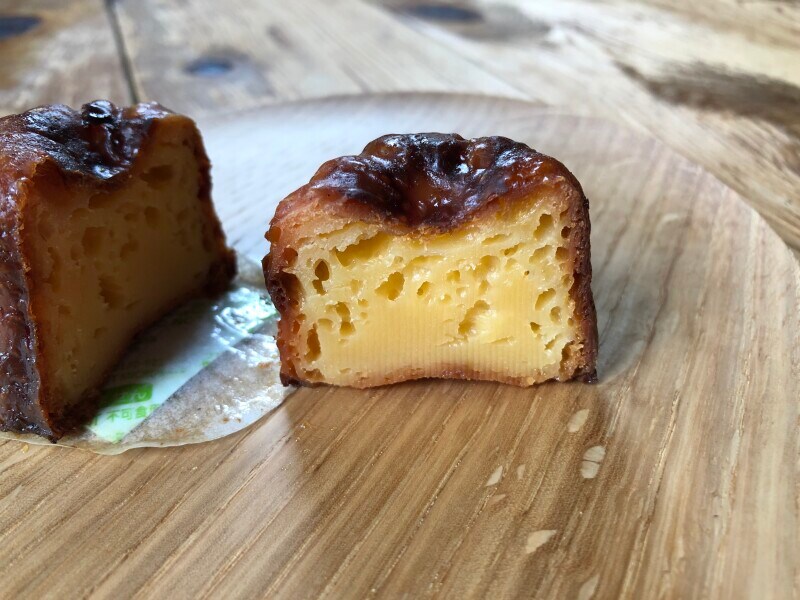 生地はモチモチ