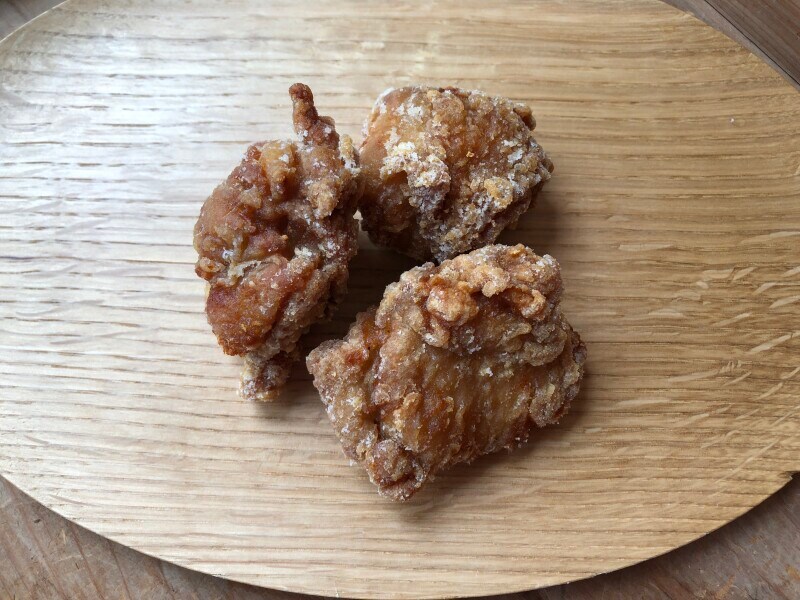 ファミリーマートのからあげ「ファミから（醤油）」は衣もサクサク