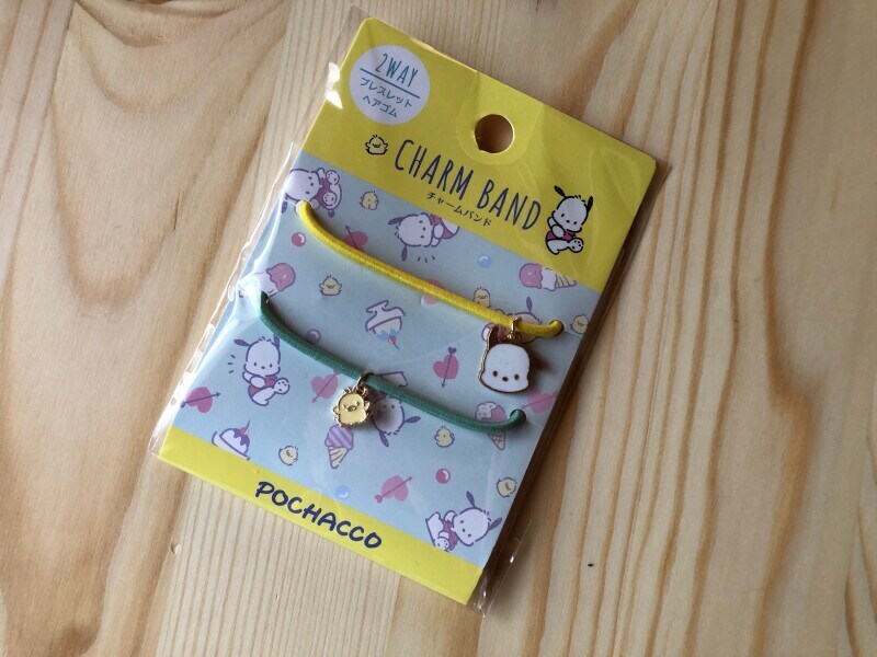 セリアの「チャームバンド ポチャッコ」 