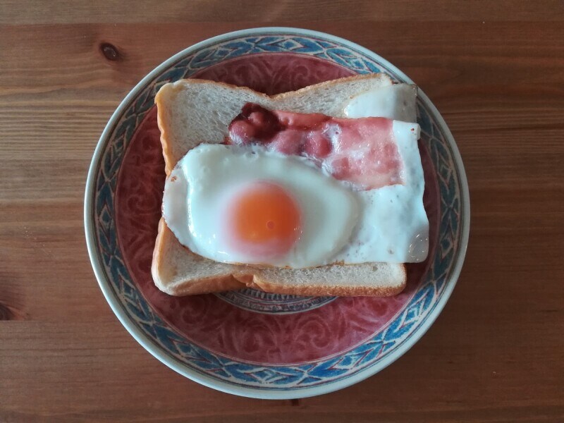 セブンイレブンの食パン「ふんわり食感のセブンブレッド6枚切り」の美味しい食べ方・アレンジレシピ