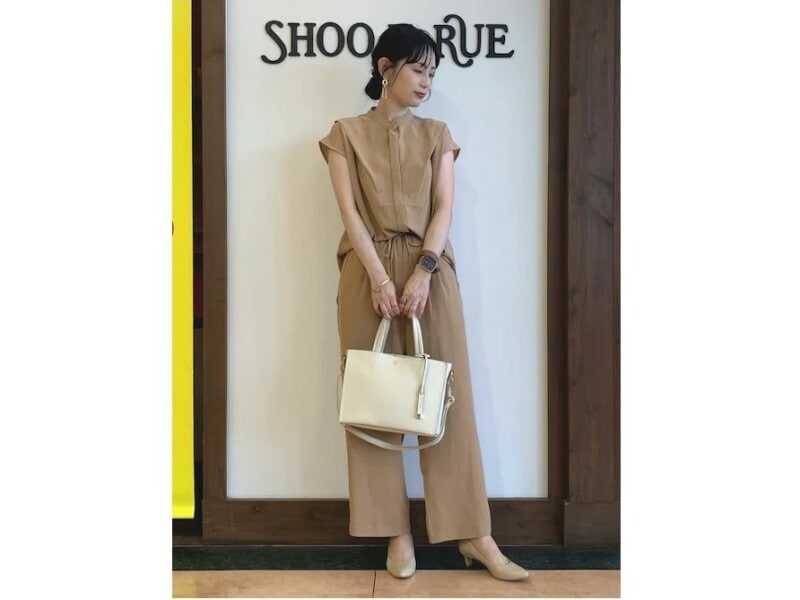 肌に触れるとひんやり涼やかな接触冷感機能はお仕事コーデに◎ 出典:WEAR