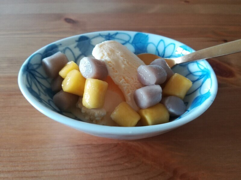 業務スーパーの「冷凍芋圓（ユーユェン）」