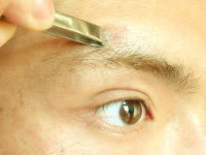 できる男に魅せる 男のスッキリ眉毛メイク アイメイク All About