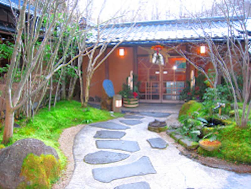 黒川温泉野の花