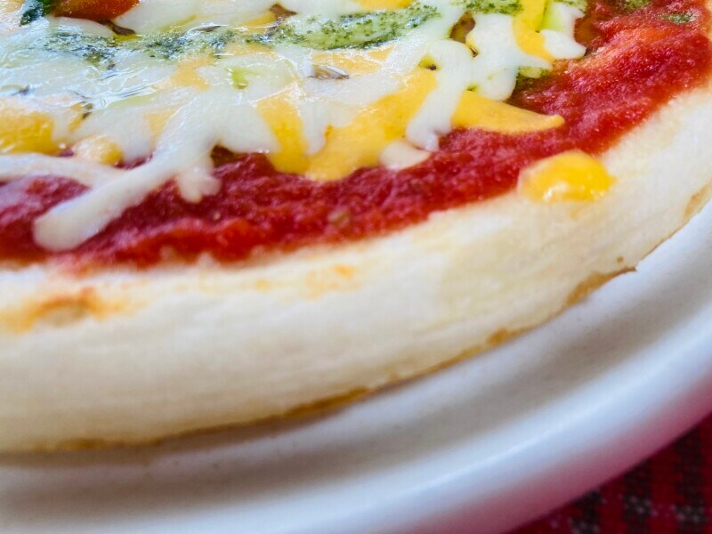 外はパリッ、中はふわっとした生地