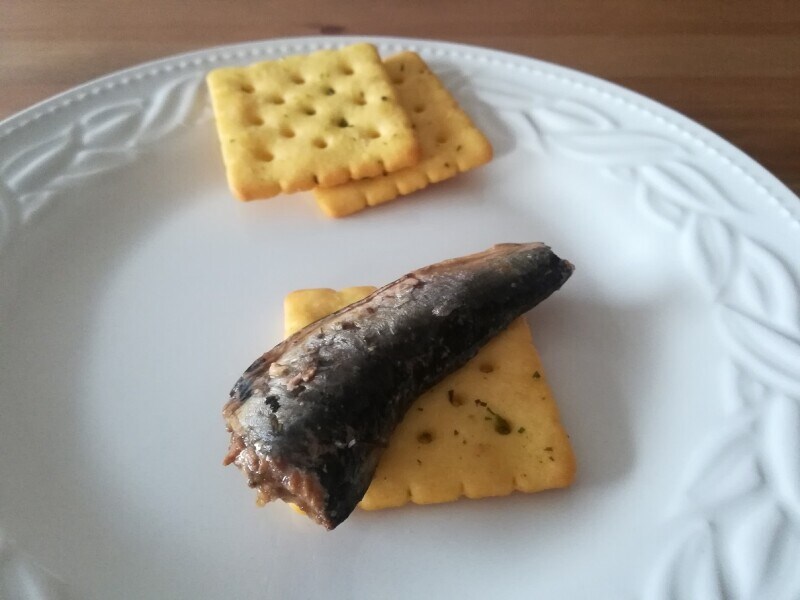 業務スーパーの「いわしレモンハーブ」