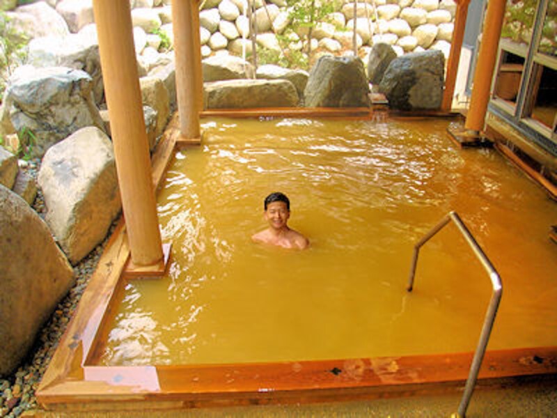 苗場温泉「雪ささの湯」